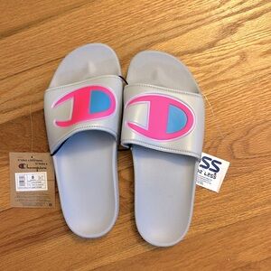 NWT Champion Slides